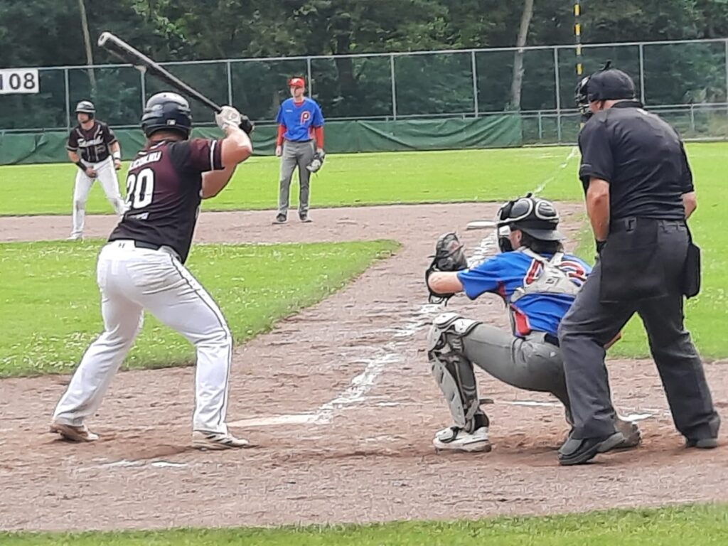 Storks boekt twee zeges bij hervatting competitie na zomerstop