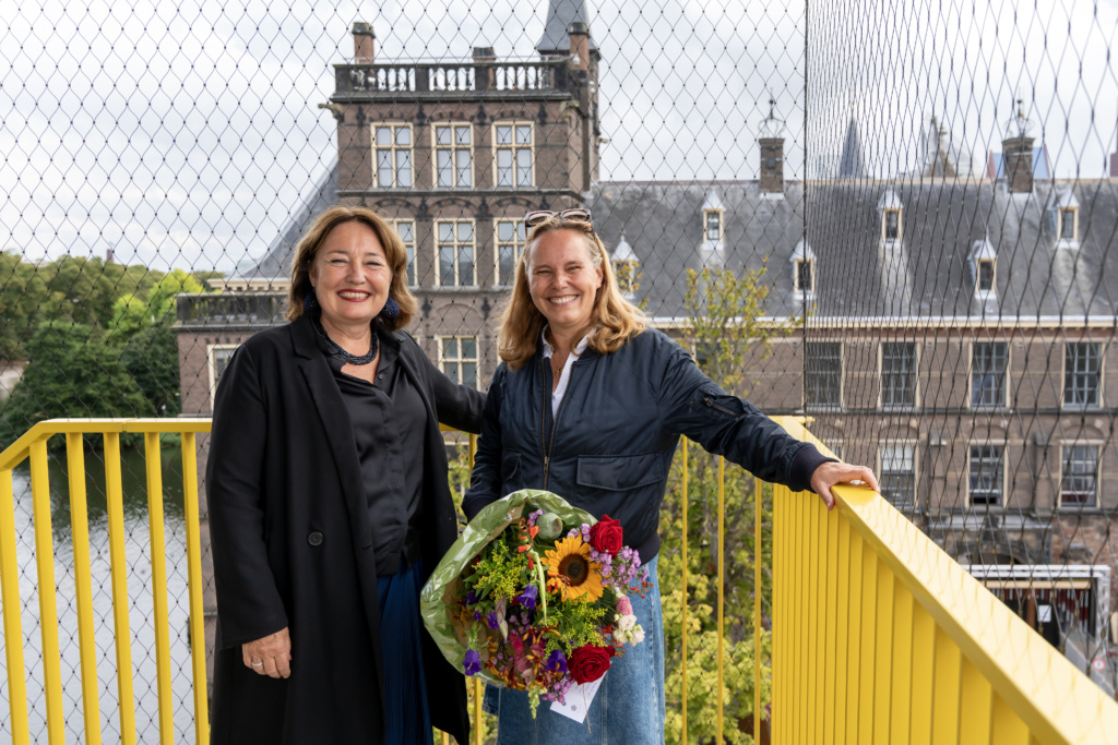 Uitzichtpunt Binnenhof ontvangt 100.000e bezoeker!