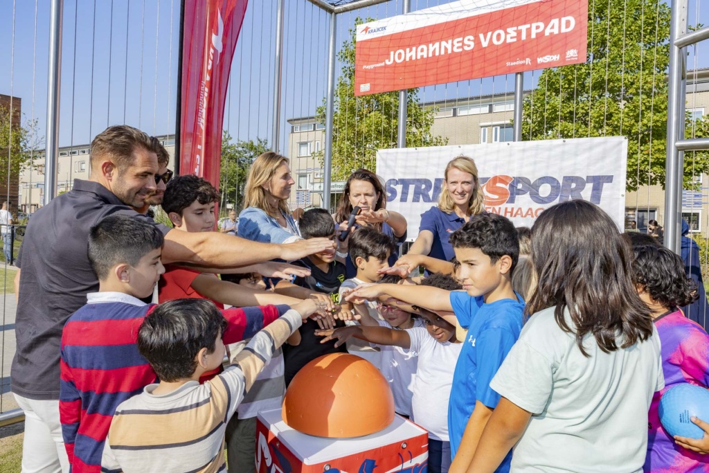 Feestelijke opening van drie nieuwe Krajicek Playgrounds