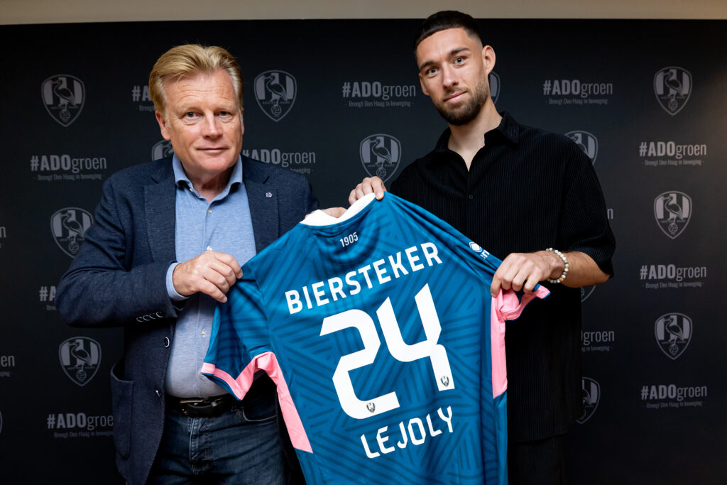 ADO Den Haag heeft de Belgische doelman Antoine Lejoly gecontracteerd. ADO Den Haag heeft de Belgische doelman Antoine Lejoly gecontracteerd.