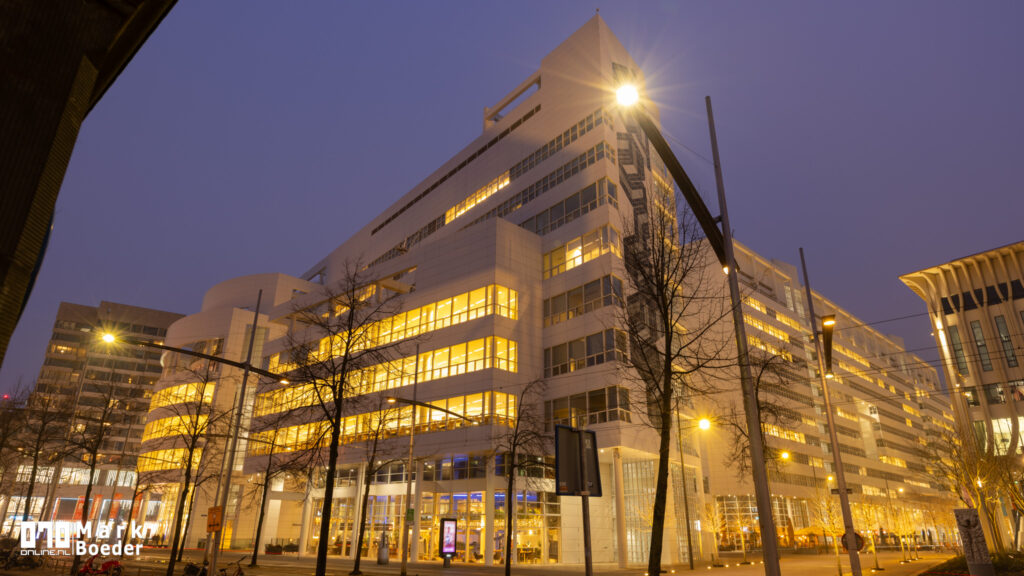 Den Haag pleit voor landelijke aanpak van zorgfraude Den Haag pleit voor landelijke aanpak van zorgfraude