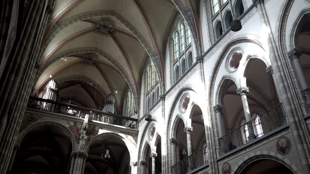Hayo Boerema speelt symfonische klanken in Elandstraatkerk