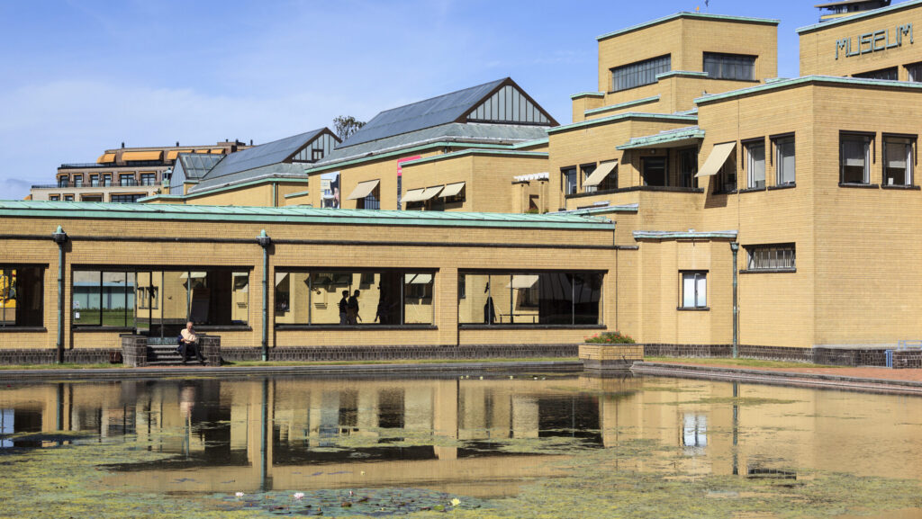 Haags college wil geld reserveren voor renovatie Kunstmuseum Haags college wil geld reserveren voor renovatie Kunstmuseum