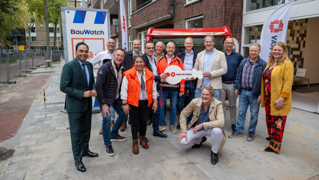 Nieuwe huurwoningen Stuwstraat feestelijk opgeleverd