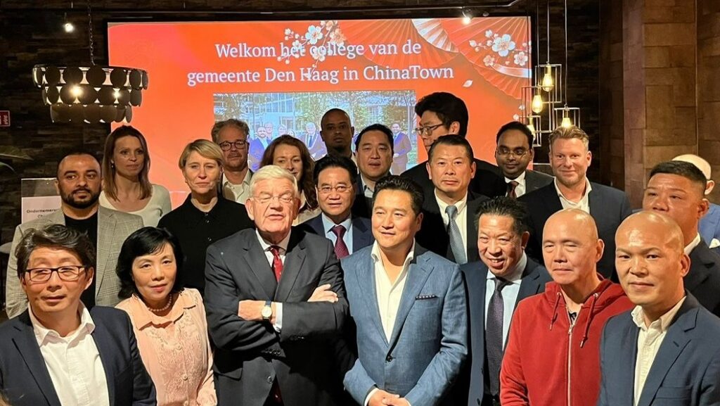 Haags college bezoekt Chinatown en kondigt jubileumviering aan 