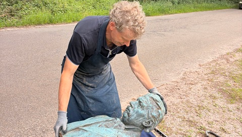 Haagse Kunstkring viert 135 jaar met gerestaureerd borstbeeld oprichter