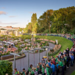 Foto via persbericht - fotograaf Phil Nijhuis | Stille tocht door het park